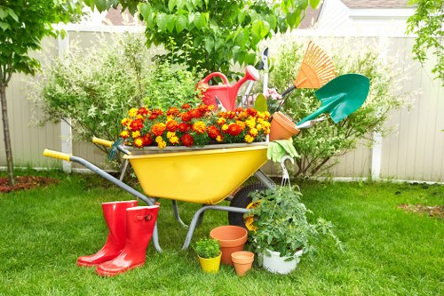 Seasonal plant selection and garden beds for landscaping in Lee